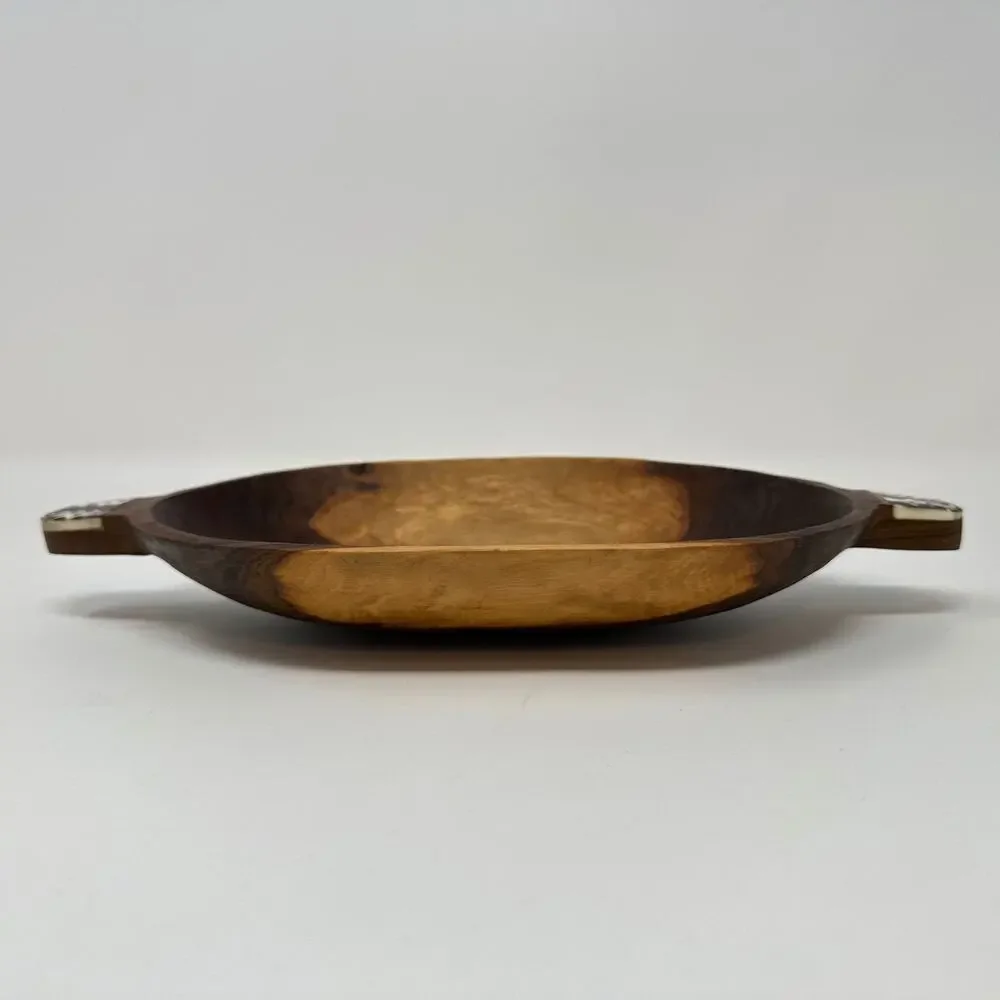 Unbranded hand carved